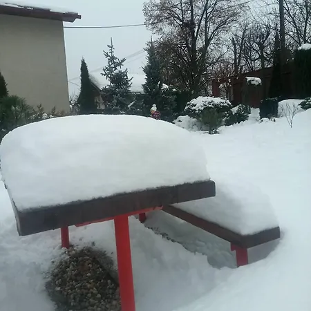 U Zahradnikov فيلة Trebostovo
